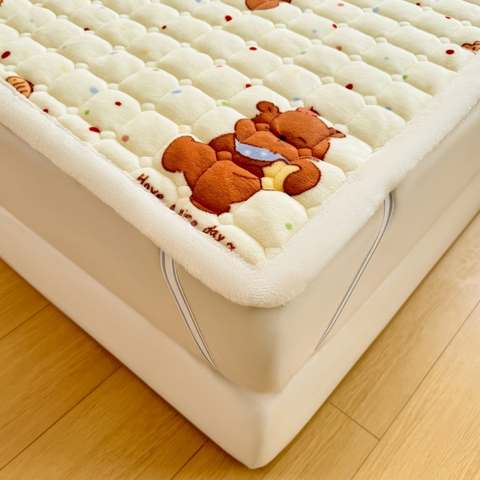 91家纺网 家纺一手货源 找家纺 优品惠 2025新款冬季牛奶绒床垫床褥垫子床护垫加绒床盖学生宿舍上下铺 卡皮巴拉米