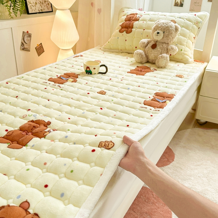 91家纺网 家纺一手货源 找家纺 优品惠 2025新款冬季牛奶绒床垫床褥垫子床护垫加绒床盖学生宿舍上下铺 卡皮巴拉米