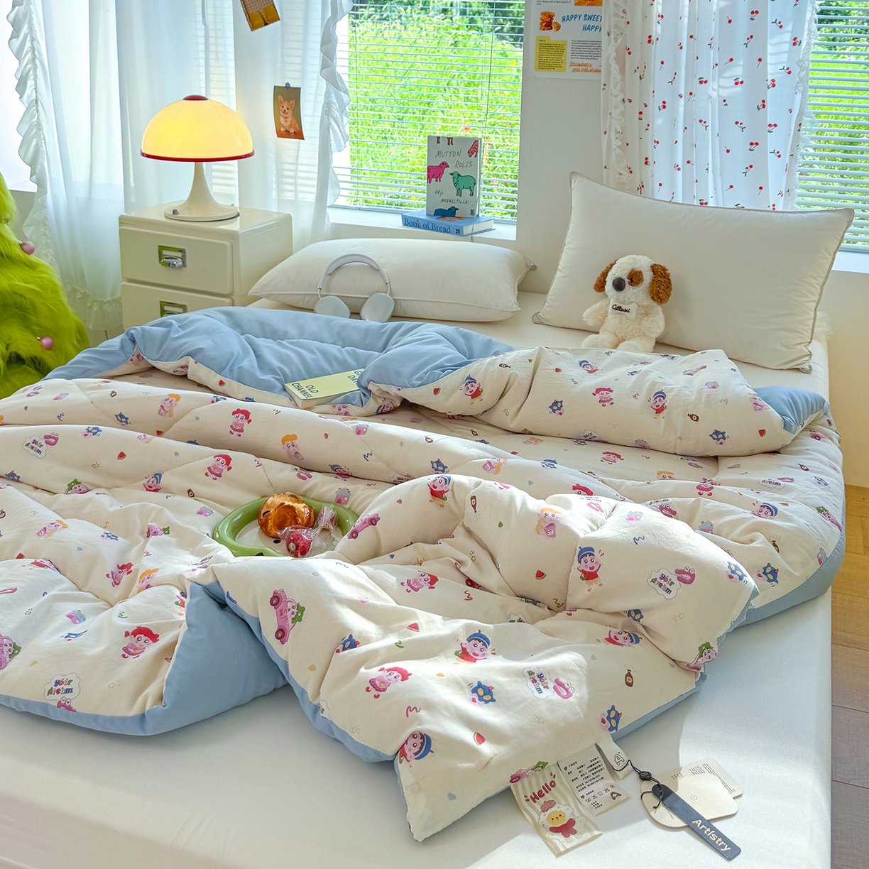 91家纺网 家纺一手货源 找家纺 弗苓家纺 2025新款糯叽叽ins风双层纱水洗棉冬被被子被芯 蜡笔小新