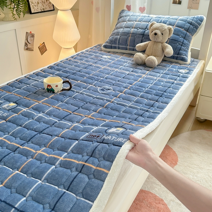 91家纺网 家纺一手货源 找家纺 优品惠 2025新款冬季牛奶绒床垫床褥垫子床护垫加绒床盖学生宿舍上下铺 朗格蓝