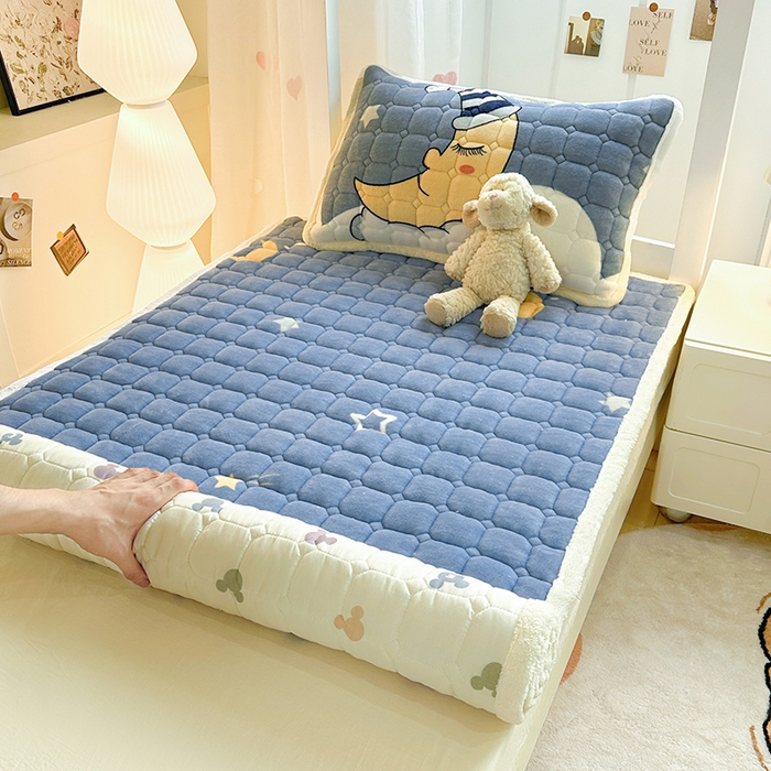 91家纺网 家纺一手货源 找家纺 优品惠 2025新款冬季牛奶绒床垫床褥垫子床护垫加绒床盖学生宿舍上下铺 月亮萌宝