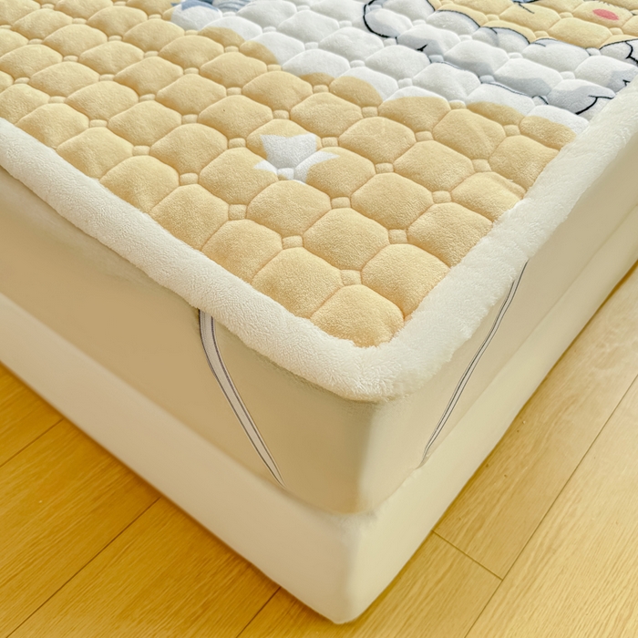 91家纺网 家纺一手货源 找家纺 优品惠 2025新款冬季牛奶绒床垫床褥垫子床护垫加绒床盖学生宿舍上下铺 月亮萌宝