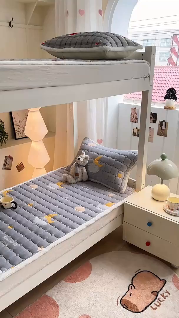 91家纺网 家纺一手货源 找家纺 优品惠 2025新款冬季牛奶绒床垫床褥垫子床护垫加绒床盖学生宿舍上下铺 织梦星月灰