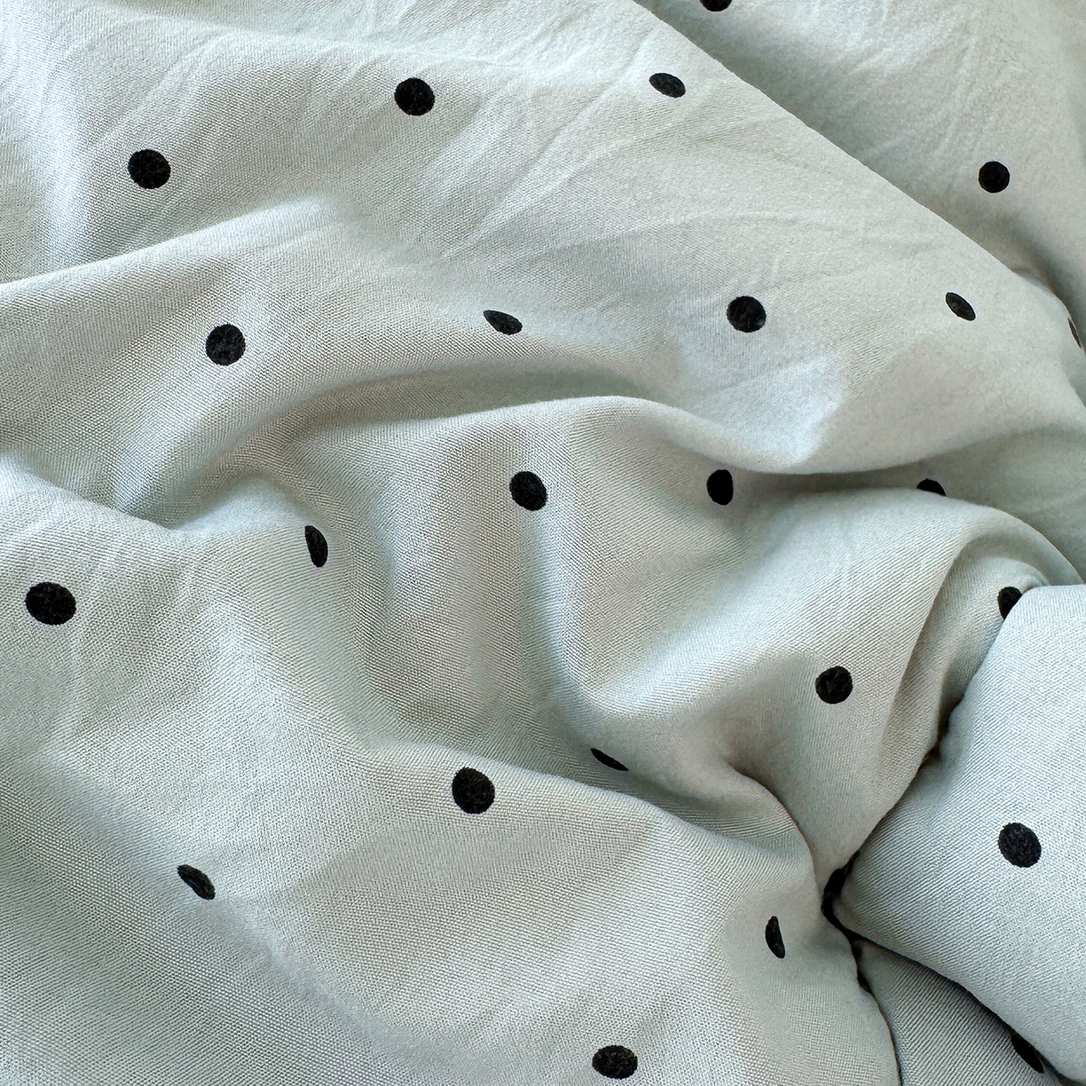 91家纺网 家纺一手货源 找家纺 弗苓家纺 2025新款糯叽叽ins风双层纱水洗棉冬被被子被芯 海盐-蓝