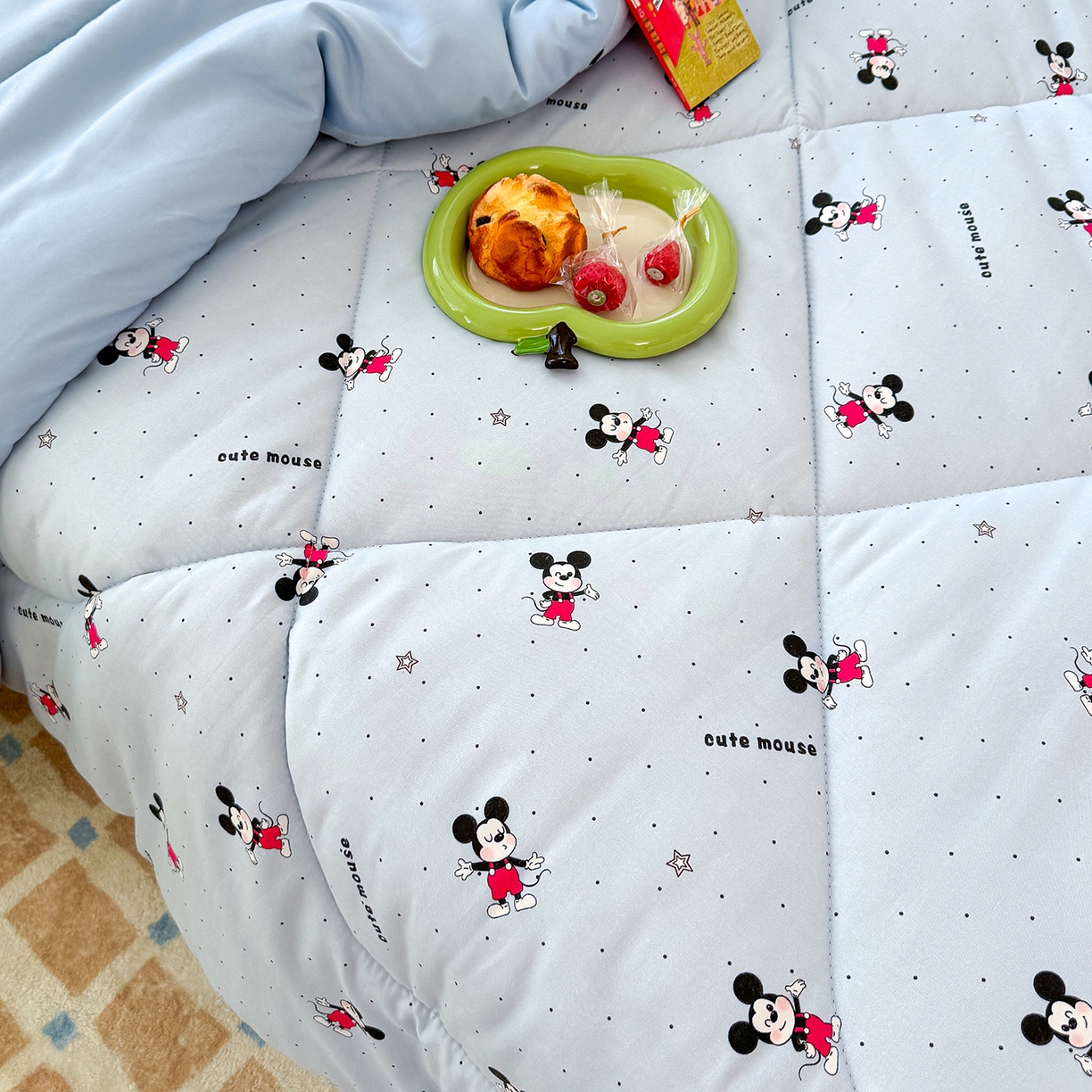 91家纺网 家纺一手货源 找家纺 弗苓家纺 2025新款糯叽叽ins风双层纱水洗棉冬被被子被芯 米奇妙妙