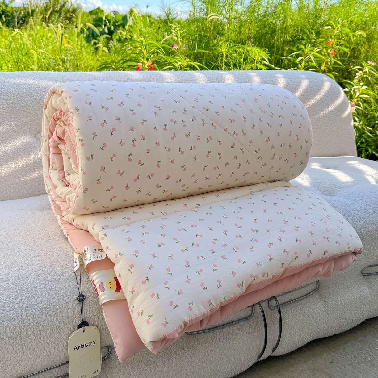 91家纺网 家纺一手货源 找家纺 弗苓家纺 2025新款糯叽叽ins风双层纱水洗棉冬被被子被芯 郁金香