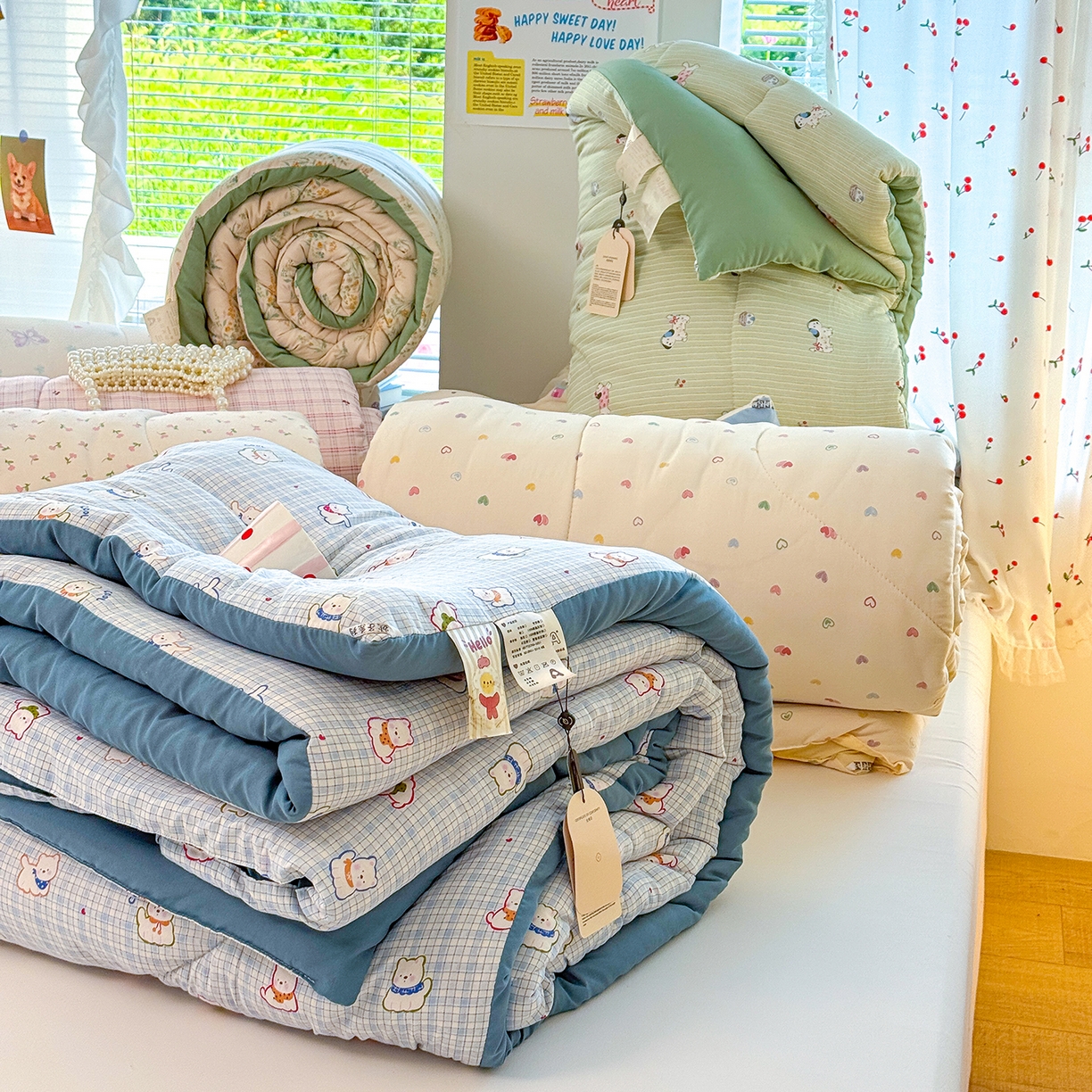 91家纺网 家纺一手货源 找家纺 弗苓家纺 2025新款糯叽叽ins风双层纱水洗棉冬被被子被芯 组合图仅供参考不可下单