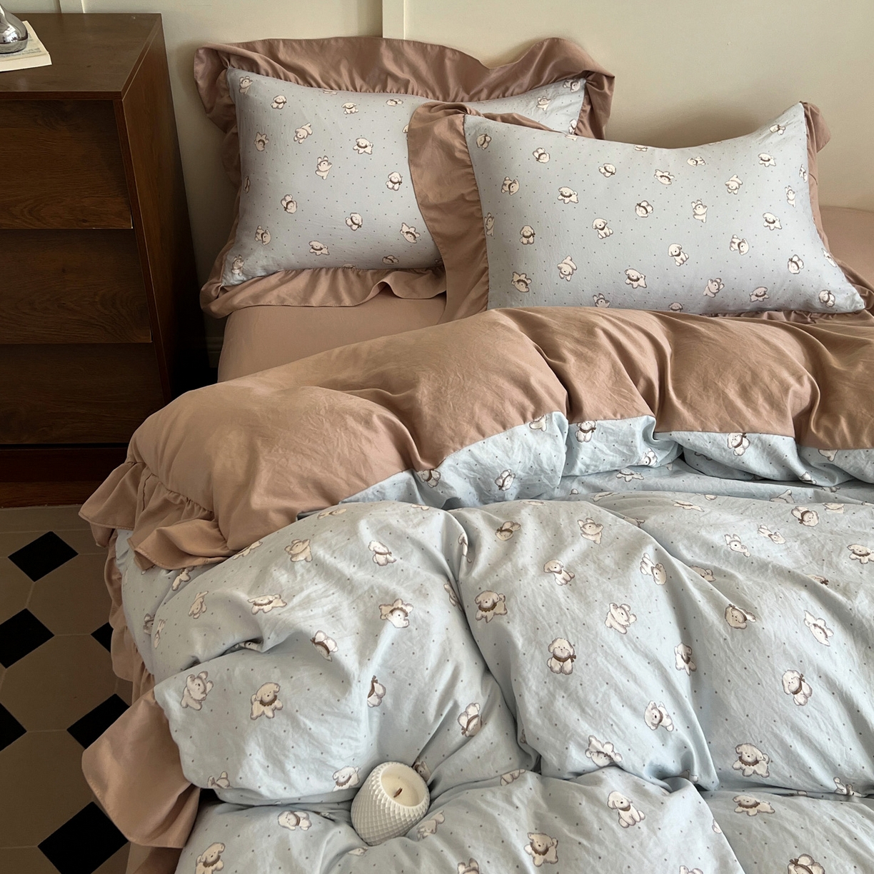 91家纺网 家纺一手货源 找家纺 梦莱斯 2025新款高克重云感棉四件套-花边款 星星狗