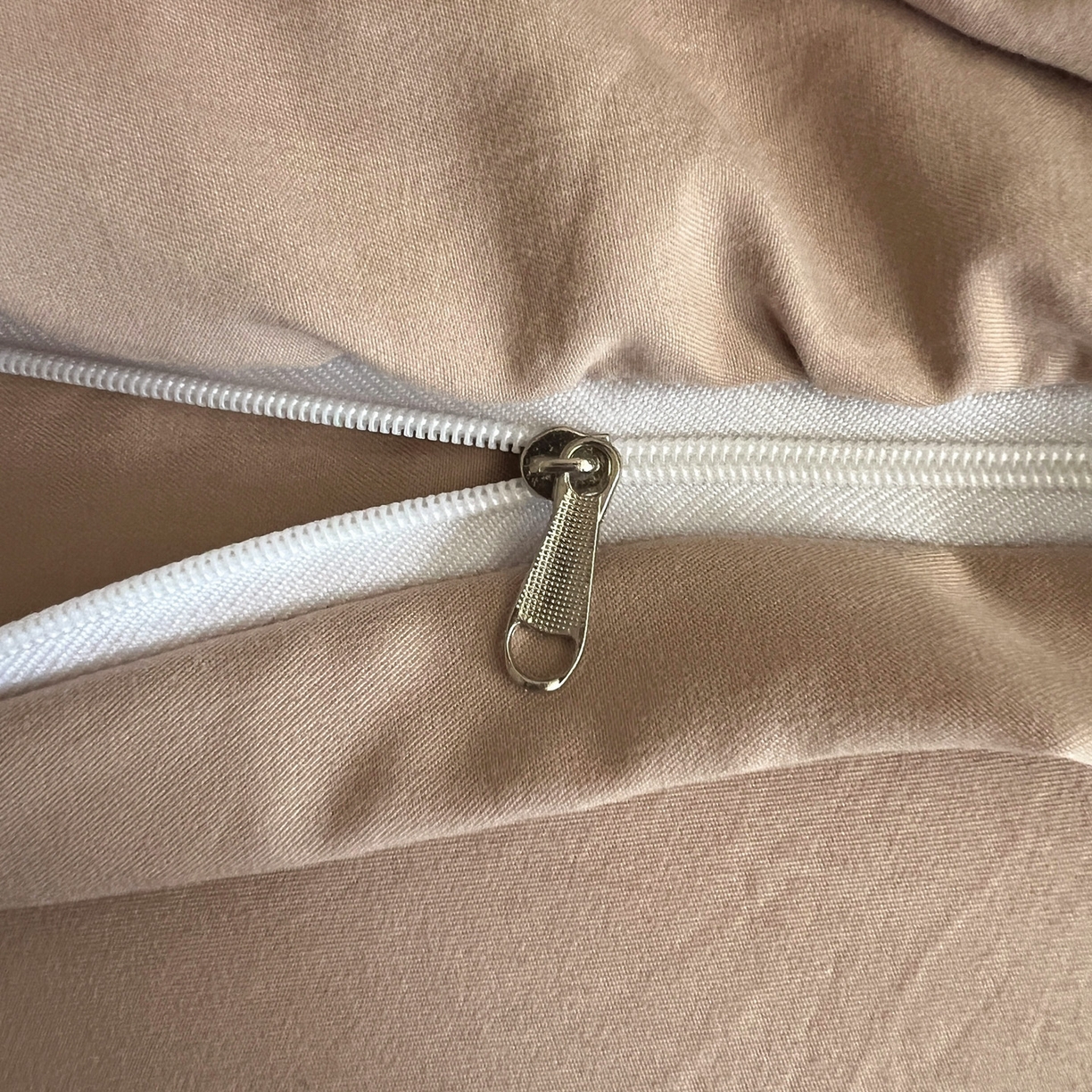 91家纺网 家纺一手货源 找家纺 梦莱斯 2025新款高克重云感棉四件套-花边款 星星狗