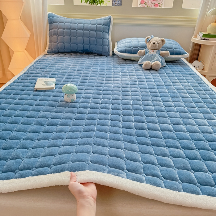 91家纺网 家纺一手货源 找家纺 （总）优品惠 2025新款牛奶绒床垫床褥垫子床护垫冬季加绒加厚夹棉床盖