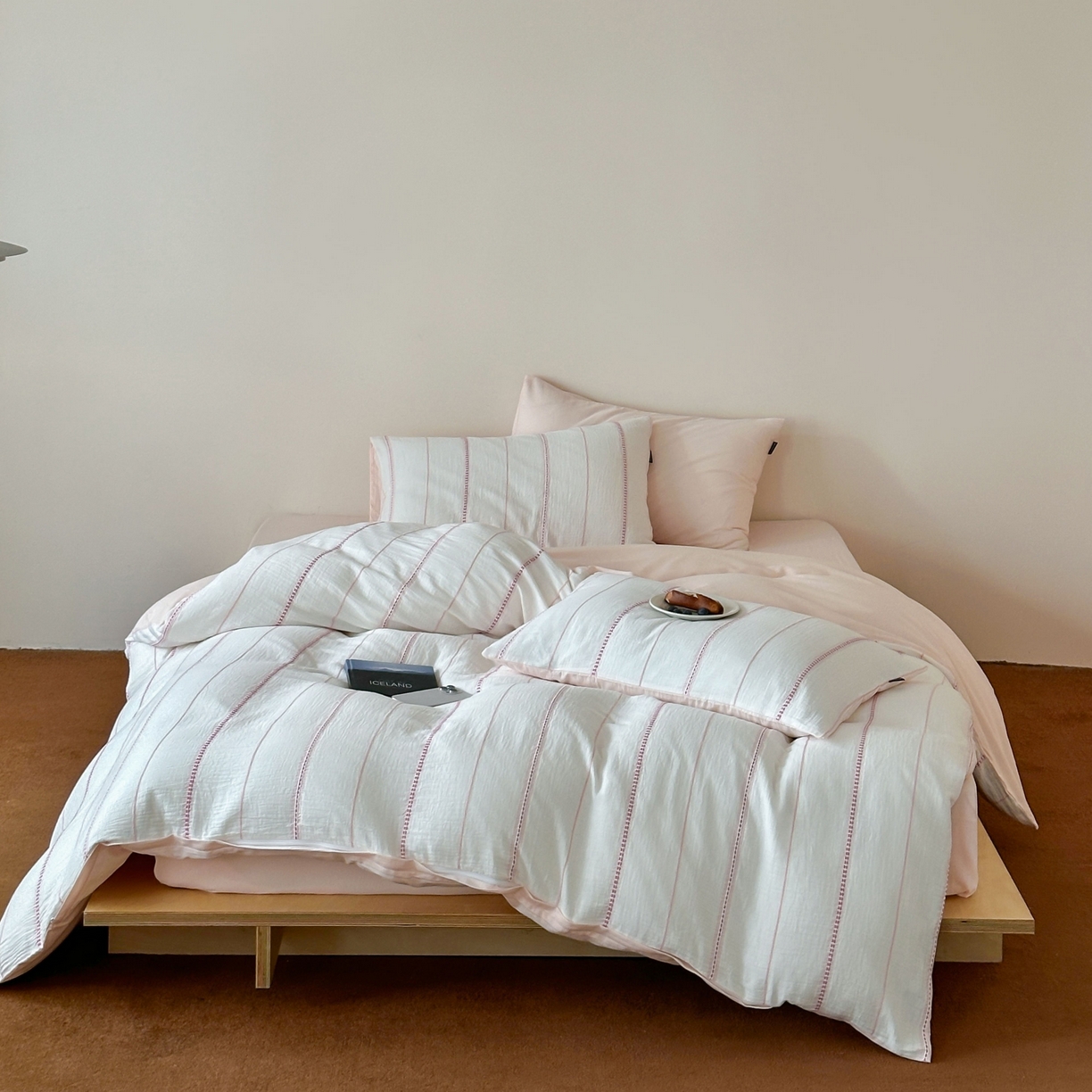 91家纺网 家纺一手货源 找家纺 （总）蜜宿 2025新款全棉纯棉水洗双层纱穿线提花四件套