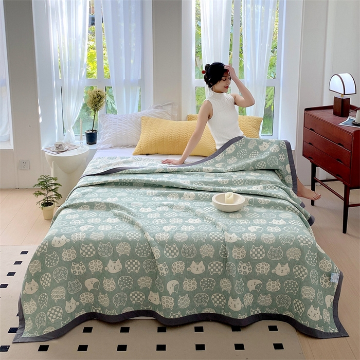 91家纺网 家纺一手货源 找家纺 ME/ERA HOME寐时代 2025新款a类全棉三层纱多功能毛巾被盖毯床单夏被 百变猫咪-绿
