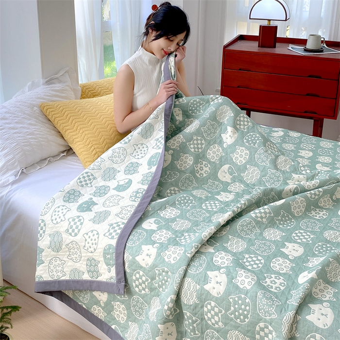 91家纺网 家纺一手货源 找家纺 ME/ERA HOME寐时代 2025新款a类全棉三层纱多功能毛巾被盖毯床单夏被 百变猫咪-绿