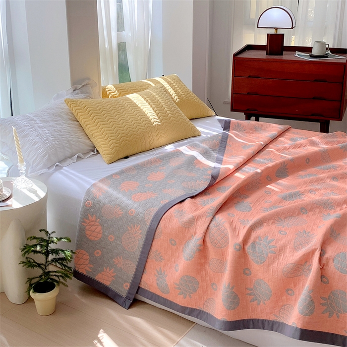 91家纺网 家纺一手货源 找家纺 ME/ERA HOME寐时代 2025新款a类全棉三层纱多功能毛巾被盖毯床单夏被 菠萝气泡-粉