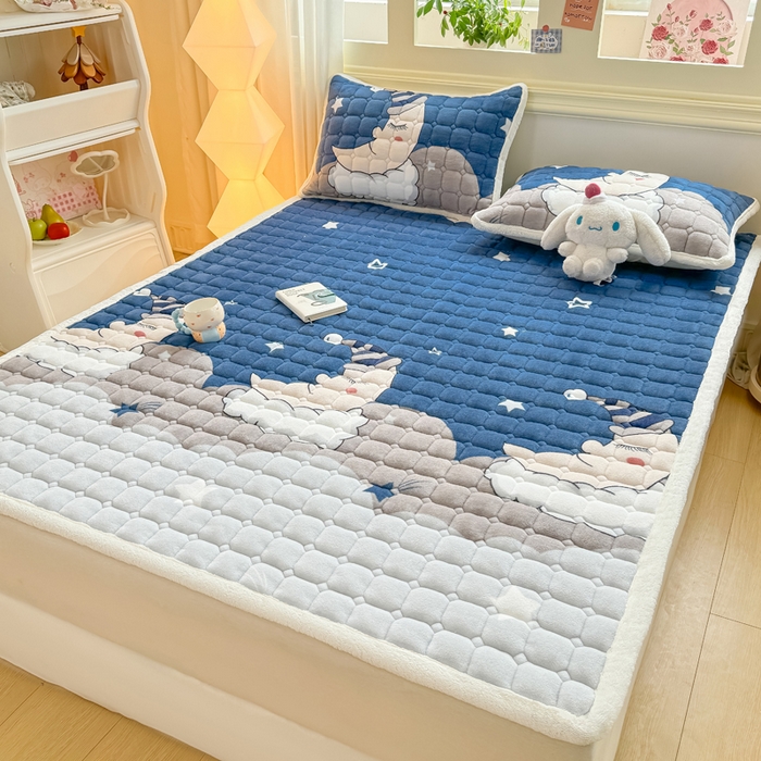 91家纺网 家纺一手货源 找家纺 优品惠 2025新款牛奶绒床垫床褥垫子床护垫冬季加绒加厚夹棉床盖 月亮蓝