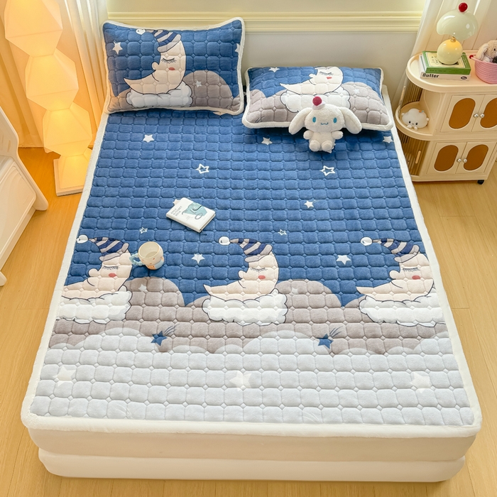 91家纺网 家纺一手货源 找家纺 优品惠 2025新款牛奶绒床垫床褥垫子床护垫冬季加绒加厚夹棉床盖 月亮蓝