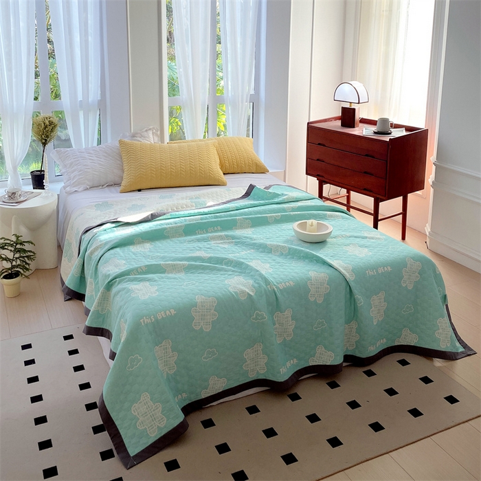 91家纺网 家纺一手货源 找家纺 ME/ERA HOME寐时代 2025新款a类全棉三层纱多功能毛巾被盖毯床单夏被 云朵小熊-绿