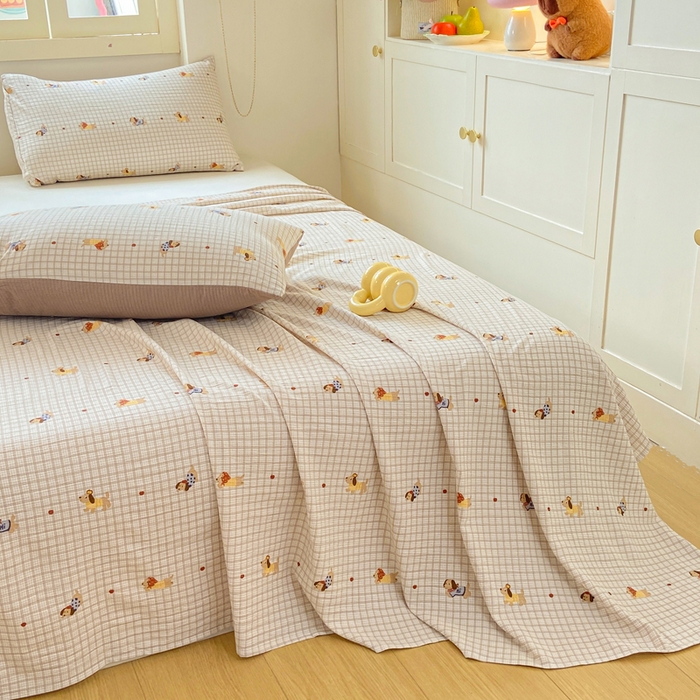 91家纺网 家纺一手货源 找家纺 夜笙家纺 2025新款110克水洗棉双层纱单床单系列 巴克小狗