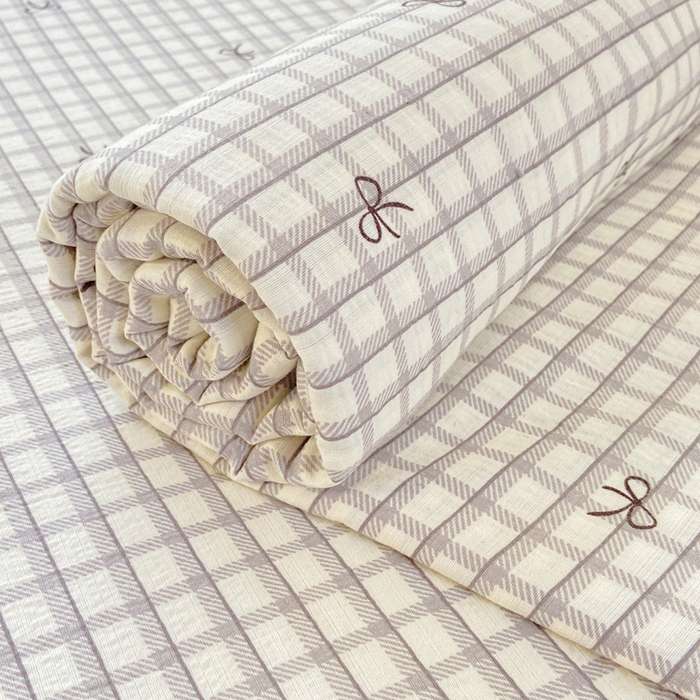 91家纺网 家纺一手货源 找家纺 夜笙家纺 2025新款110克水洗棉双层纱单床单系列 蝴蝶结