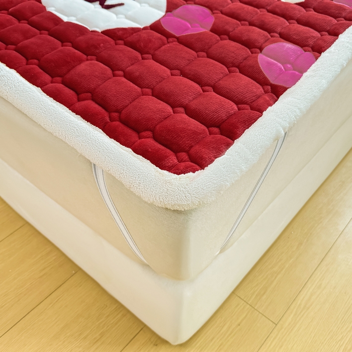 91家纺网 家纺一手货源 找家纺 优品惠 2025新款牛奶绒床垫床褥垫子床护垫冬季加绒加厚夹棉床盖 可爱熊