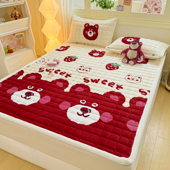 91家纺网 家纺一手货源 找家纺 优品惠 2025新款牛奶绒床垫床褥垫子床护垫冬季加绒加厚夹棉床盖 可爱熊