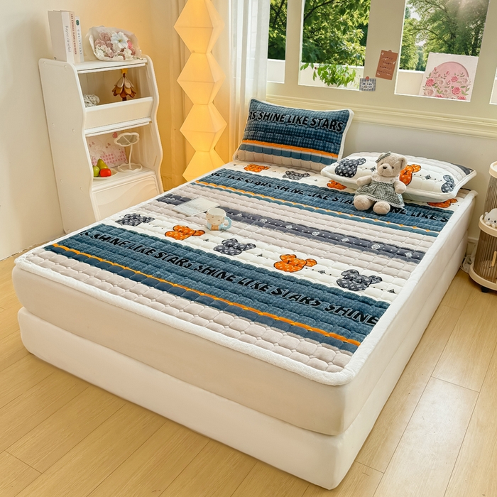 91家纺网 家纺一手货源 找家纺 优品惠 2025新款牛奶绒床垫床褥垫子床护垫冬季加绒加厚夹棉床盖 都市潮熊