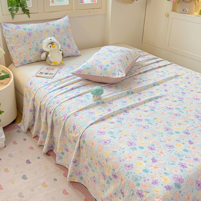 91家纺网 家纺一手货源 找家纺 夜笙家纺 2025新款110克水洗棉双层纱单床单系列 花海-蓝