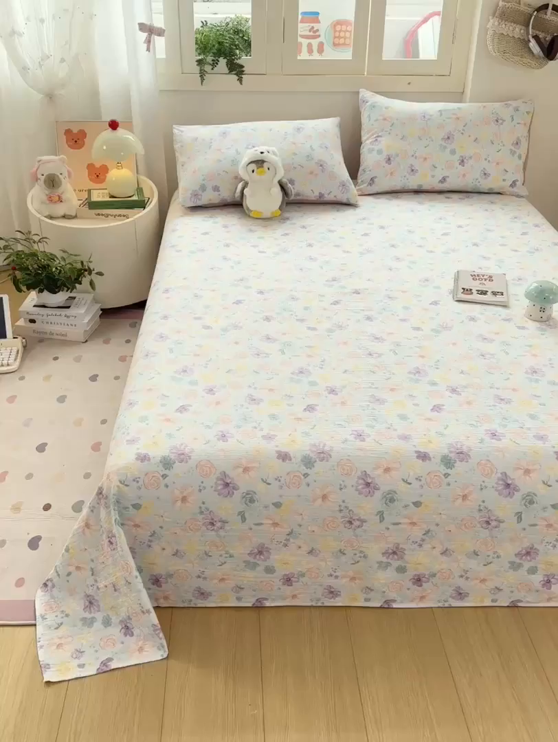 91家纺网 家纺一手货源 找家纺 夜笙家纺 2025新款110克水洗棉双层纱单床单系列 花海-蓝