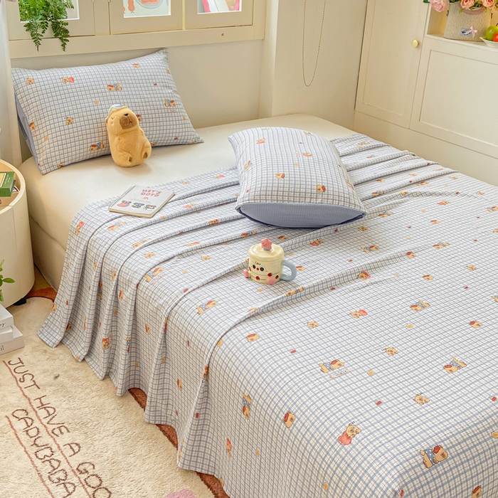 91家纺网 家纺一手货源 找家纺 夜笙家纺 2025新款110克水洗棉双层纱单床单系列 卡皮巴拉-蓝