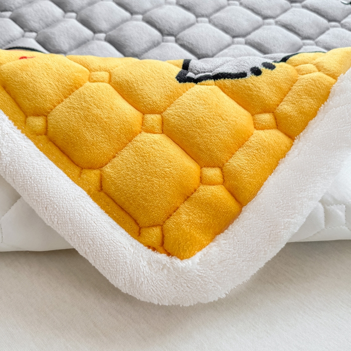 91家纺网 家纺一手货源 找家纺 优品惠 2025新款牛奶绒床垫床褥垫子床护垫冬季加绒加厚夹棉床盖 卡皮巴拉