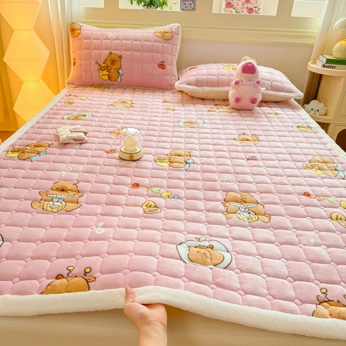 优品惠 2025新款牛奶绒床垫床褥垫子床护垫冬季加绒加厚夹棉床盖 卡皮巴拉粉