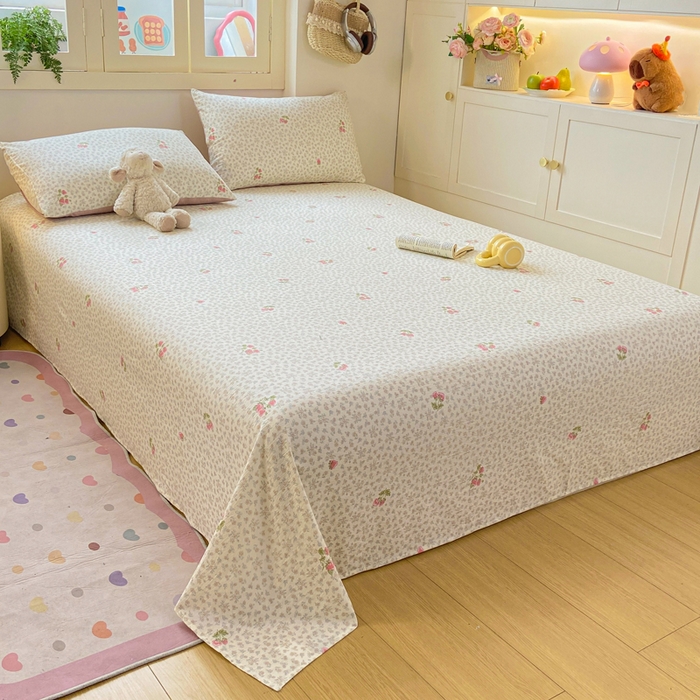 91家纺网 家纺一手货源 找家纺 夜笙家纺 2025新款110克水洗棉双层纱单床单系列 甜心草莓