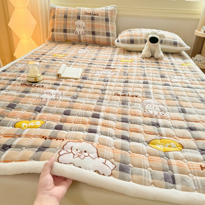 91家纺网 家纺一手货源 找家纺 优品惠 2025新款牛奶绒床垫床褥垫子床护垫冬季加绒加厚夹棉床盖 顽皮狗
