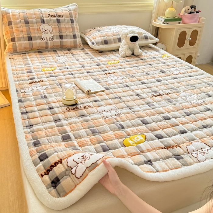 91家纺网 家纺一手货源 找家纺 优品惠 2025新款牛奶绒床垫床褥垫子床护垫冬季加绒加厚夹棉床盖 顽皮狗