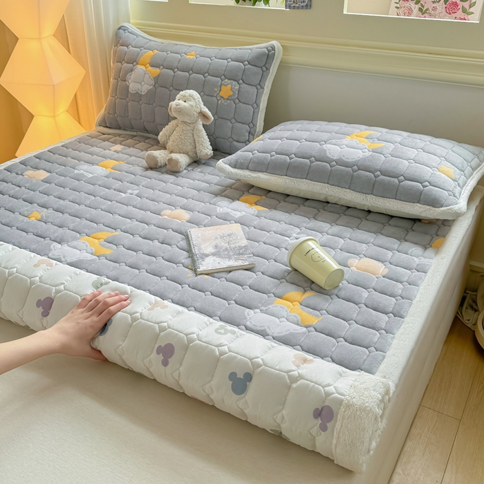 91家纺网 家纺一手货源 找家纺 优品惠 2025新款牛奶绒床垫床褥垫子床护垫冬季加绒加厚夹棉床盖 星月织梦灰