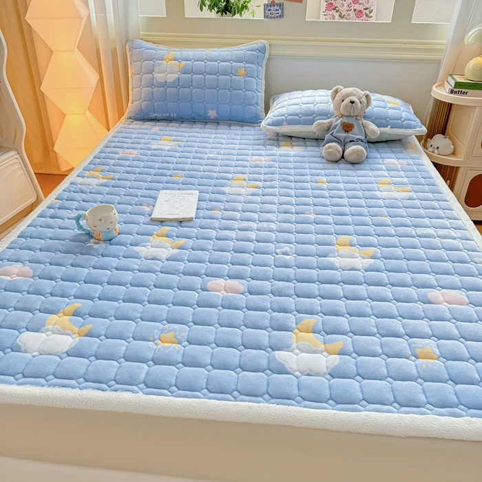 91家纺网 家纺一手货源 找家纺 优品惠 2025新款牛奶绒床垫床褥垫子床护垫冬季加绒加厚夹棉床盖 星月织梦蓝