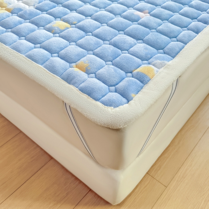 91家纺网 家纺一手货源 找家纺 优品惠 2025新款牛奶绒床垫床褥垫子床护垫冬季加绒加厚夹棉床盖 星月织梦蓝