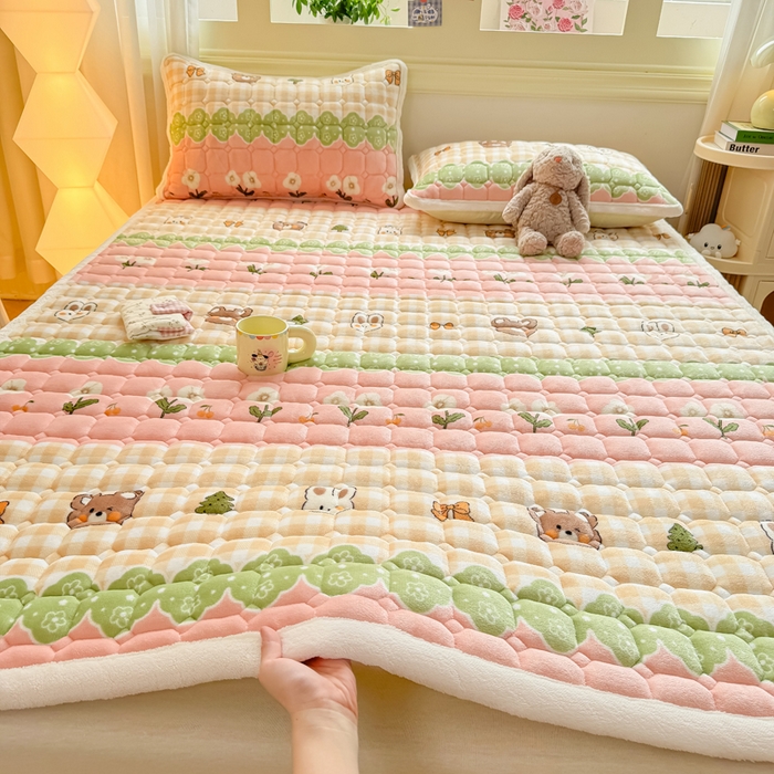 优品惠 2025新款牛奶绒床垫床褥垫子床护垫冬季加绒加厚夹棉床盖 熊兔花园