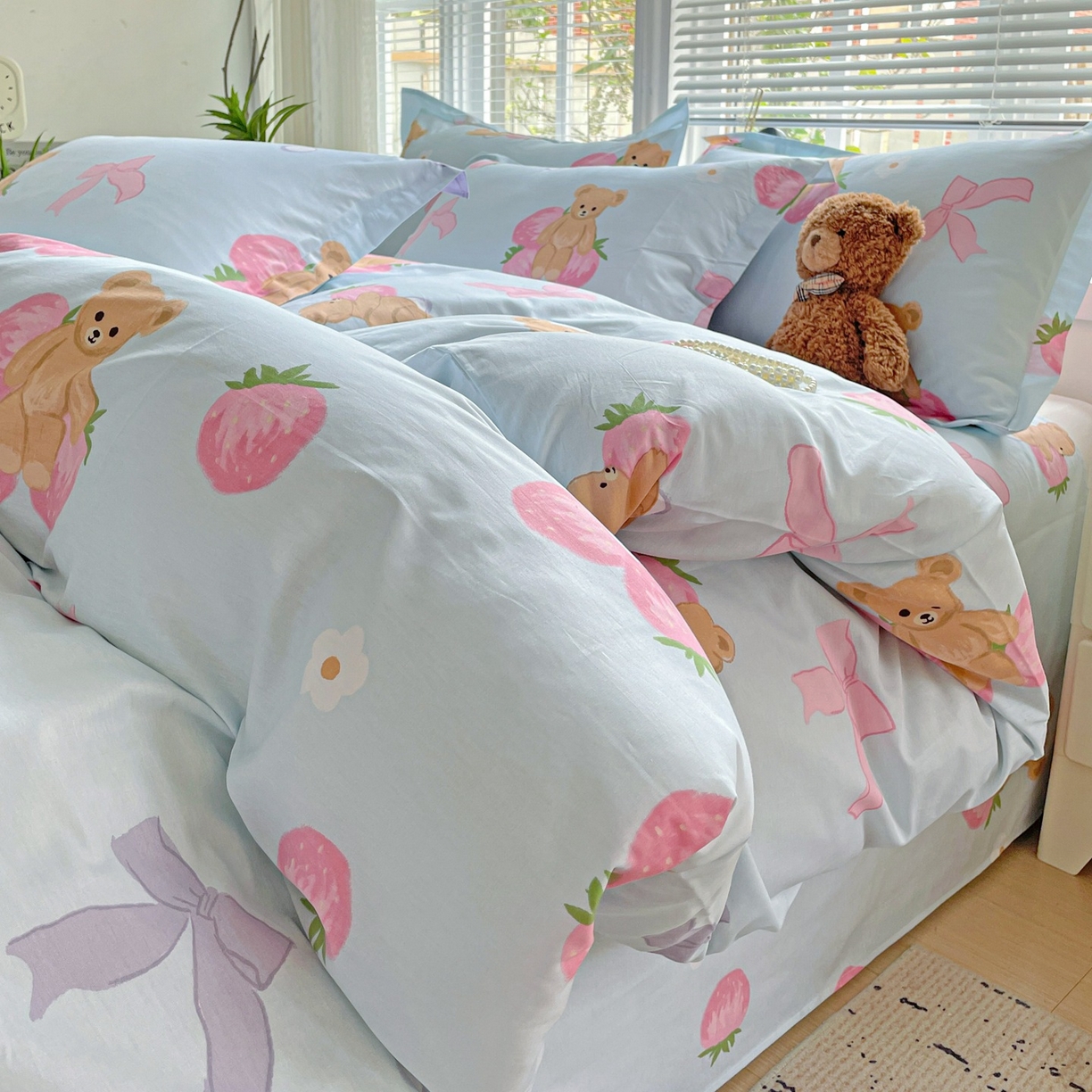 文黛家居 2025新款全棉喷气印花全棉纯棉印花系列四件套 草莓熊-蓝