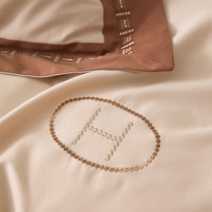 91家纺网 家纺一手货源 找家纺 嘉汀兰家居 2025新款长绒棉磨毛四件套—蔓莎 香槟