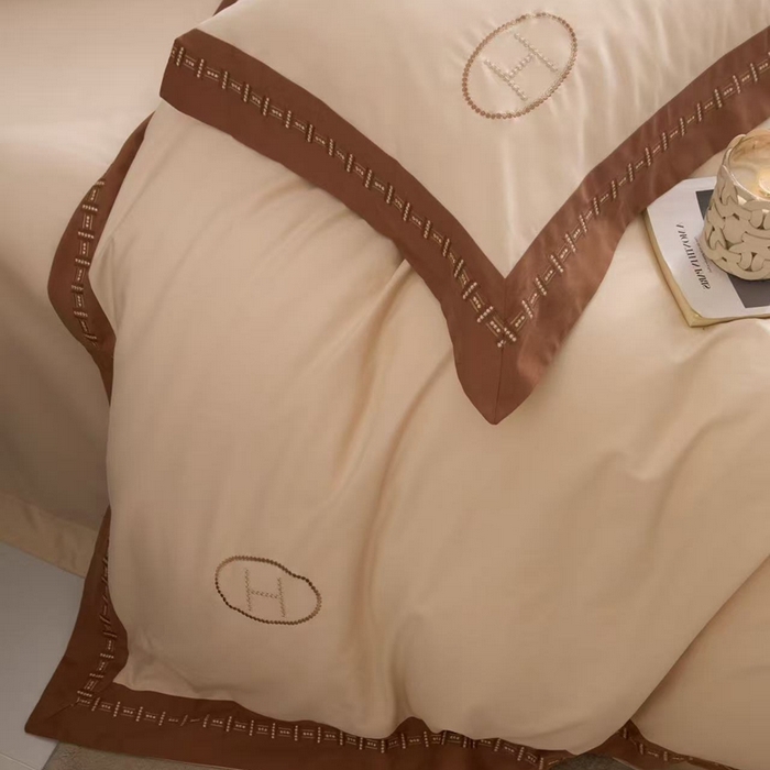 91家纺网 家纺一手货源 找家纺 嘉汀兰家居 2025新款长绒棉磨毛四件套—蔓莎 香槟