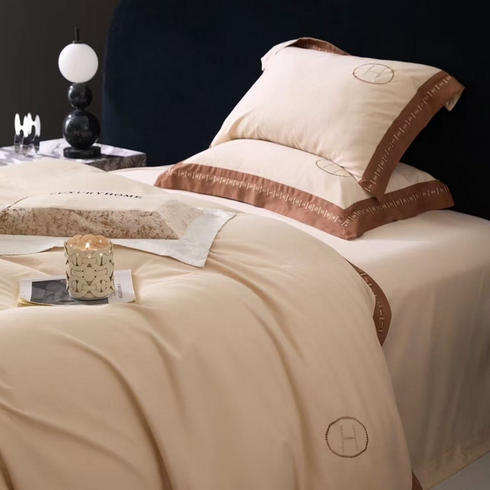 91家纺网 家纺一手货源 找家纺 嘉汀兰家居 2025新款长绒棉磨毛四件套—蔓莎 香槟