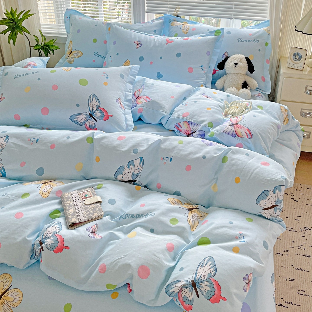 91家纺网 家纺一手货源 找家纺 文黛家居 2025新款全棉喷气印花全棉纯棉印花系列四件套 蝶舞-兰