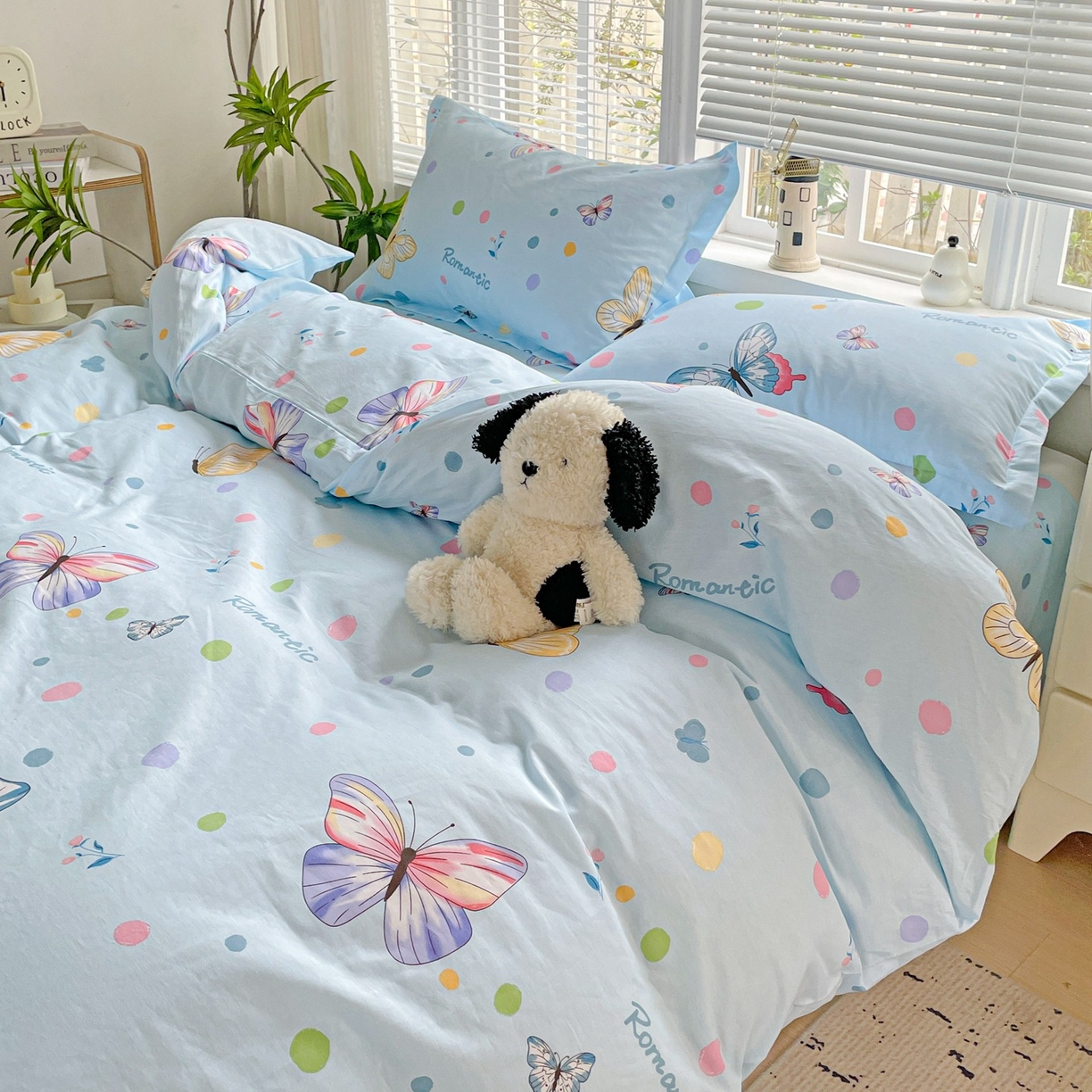 91家纺网 家纺一手货源 找家纺 文黛家居 2025新款全棉喷气印花全棉纯棉印花系列四件套 蝶舞-兰