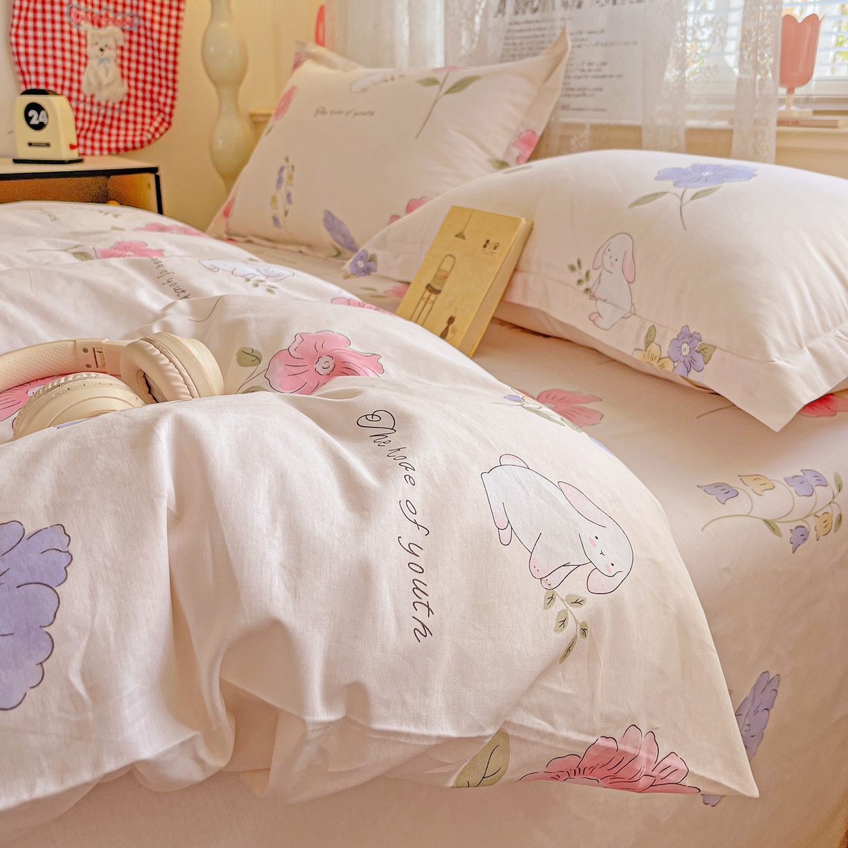 91家纺网 家纺一手货源 找家纺 文黛家居 2025新款全棉喷气印花全棉纯棉印花系列单品被套被套单件单被套 花丛小兔