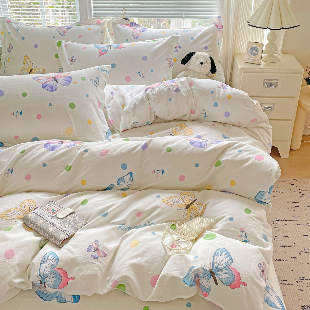 91家纺网 家纺一手货源 找家纺 文黛家居 2025新款全棉喷气印花全棉纯棉印花系列四件套 蝶舞-米黄