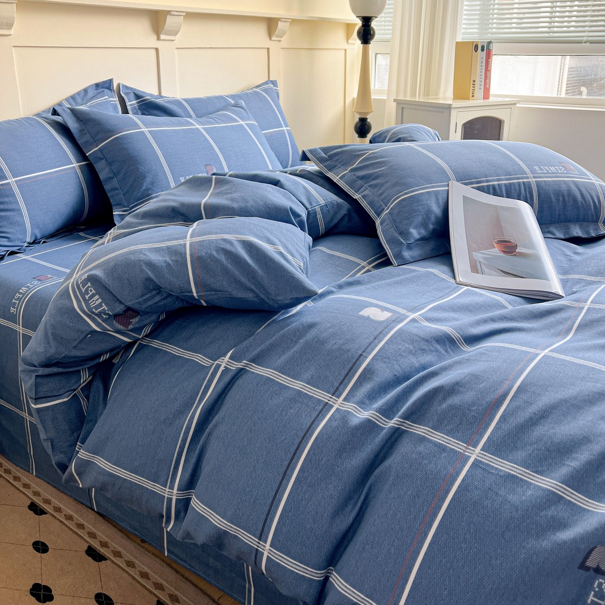 91家纺网 家纺一手货源 找家纺 文黛家居 2025新款全棉喷气印花全棉纯棉印花系列四件套 格韵