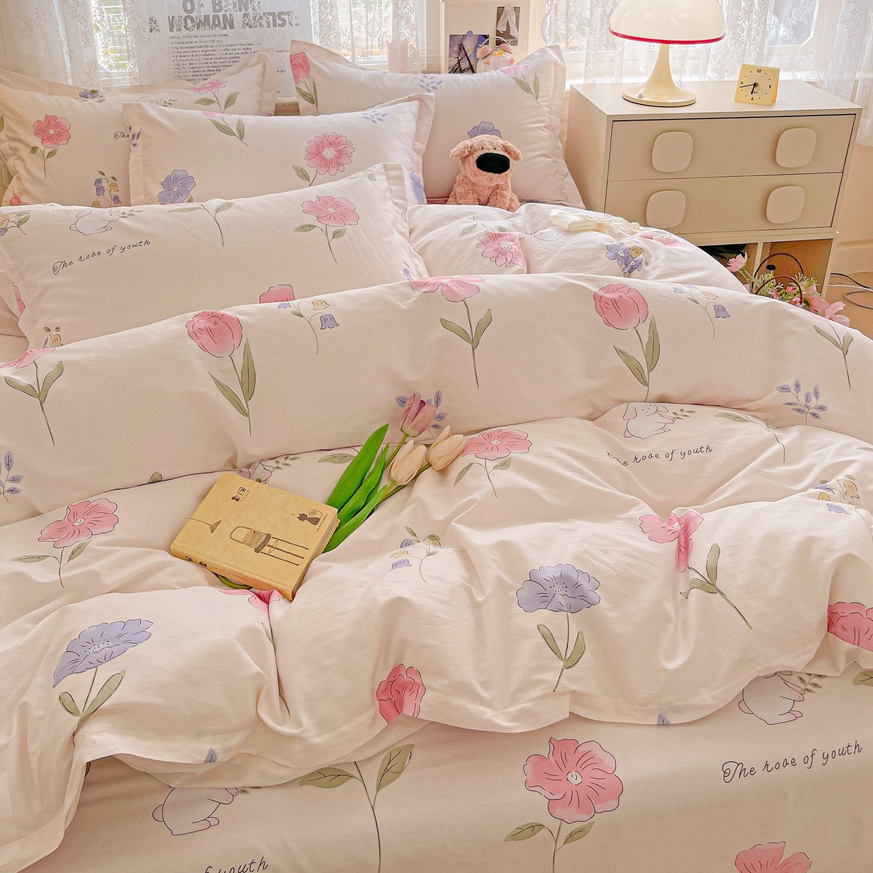 91家纺网 家纺一手货源 找家纺 文黛家居 2025新款全棉喷气印花全棉纯棉印花系列四件套 花丛小兔