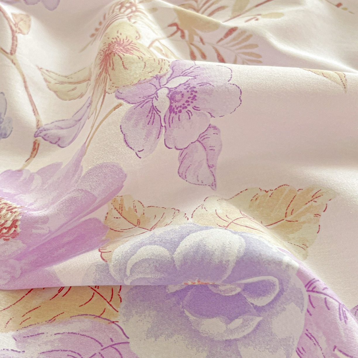 91家纺网 家纺一手货源 找家纺 文黛家居 2025新款全棉喷气印花全棉纯棉印花系列四件套 花媚柔情