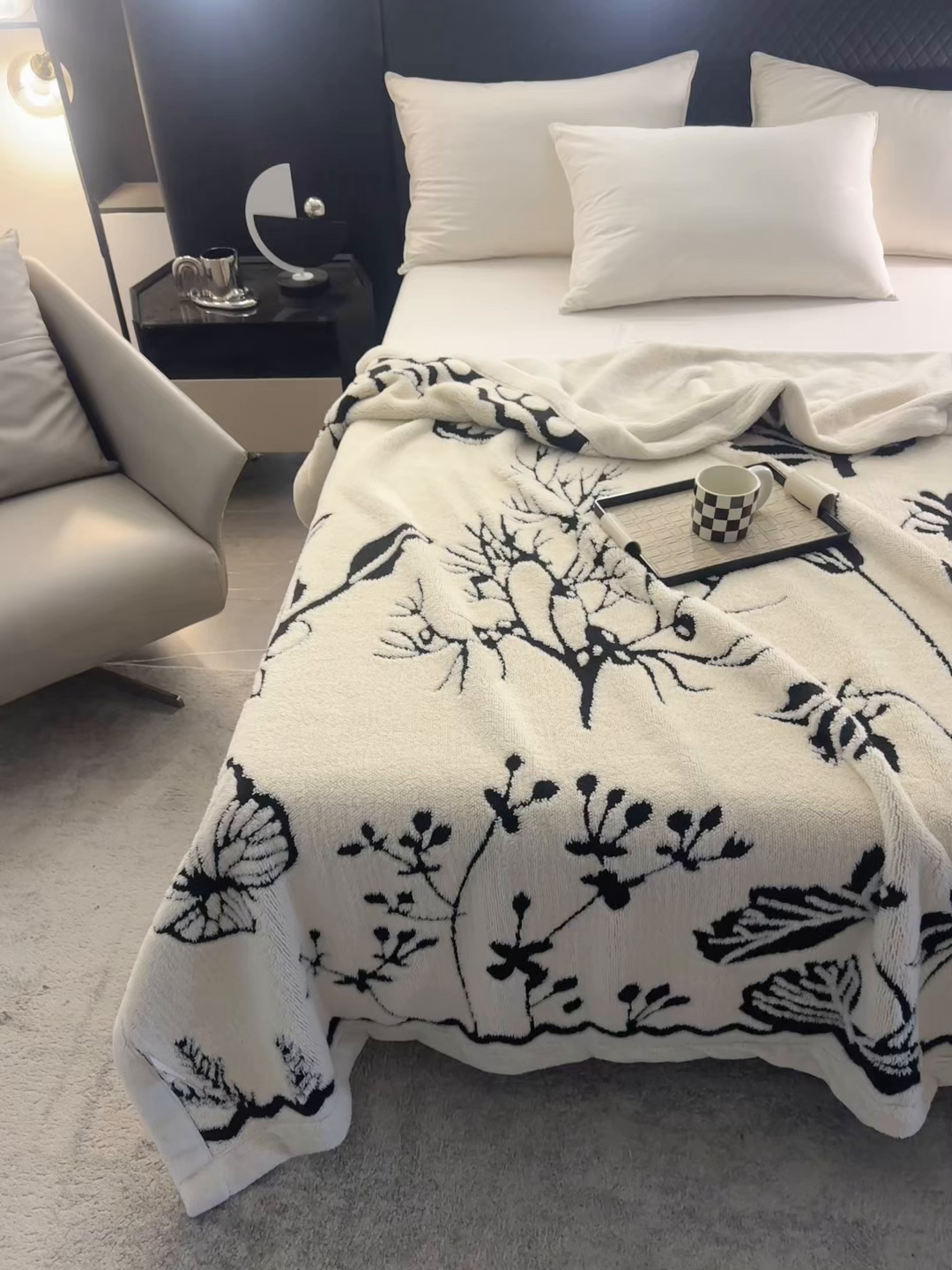 91家纺网 家纺一手货源 找家纺 （总）卡奥家纺 2025新款双层提花复合欧棉绒毛毯